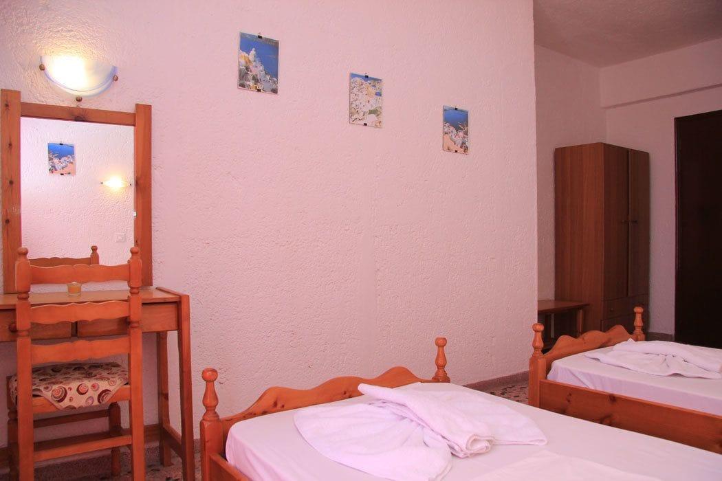 Santa Irini Hotel 페리사 외부 사진