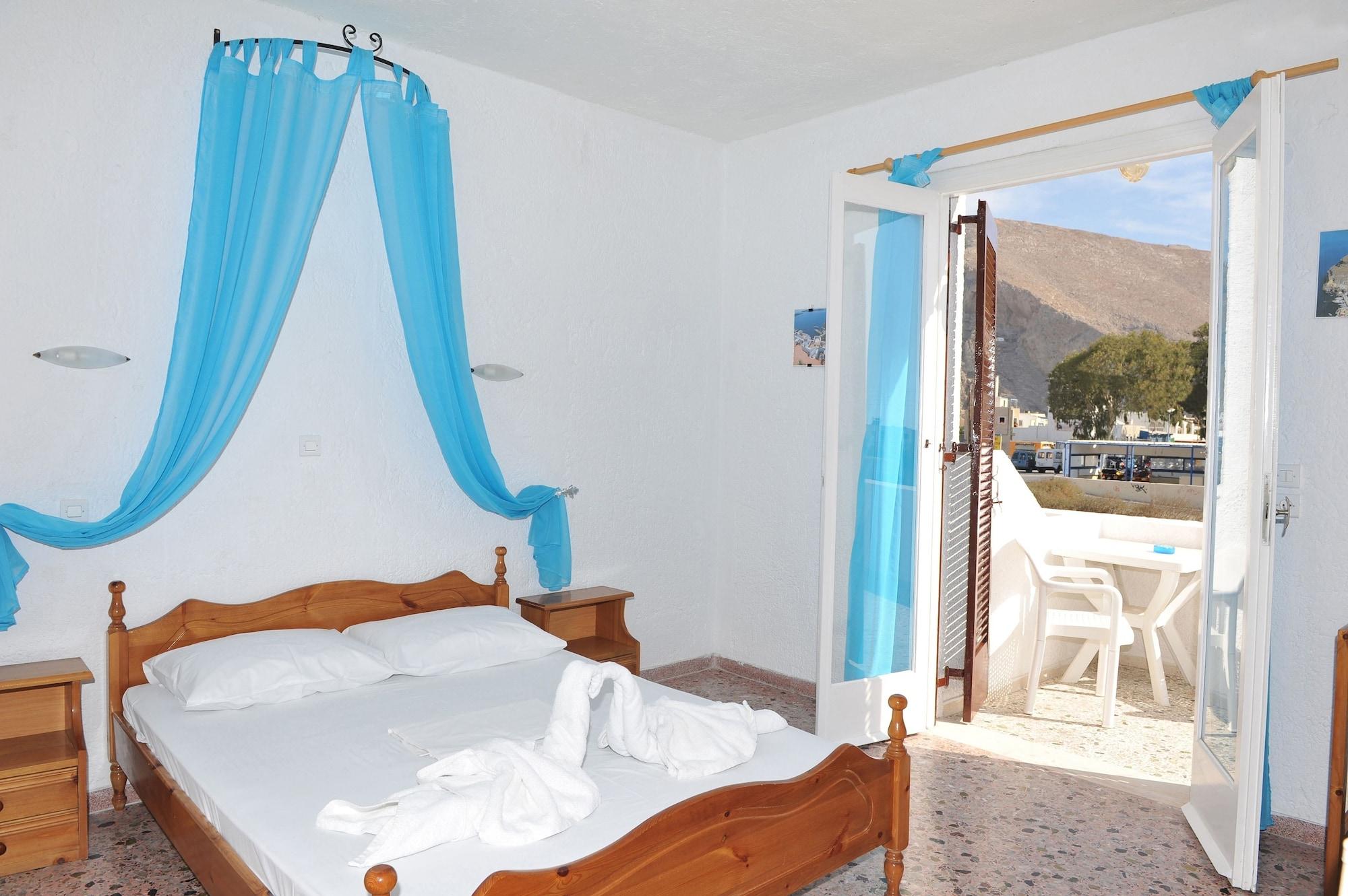 Santa Irini Hotel 페리사 외부 사진