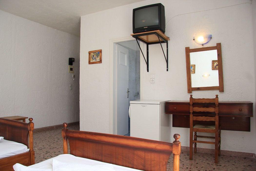 Santa Irini Hotel 페리사 외부 사진