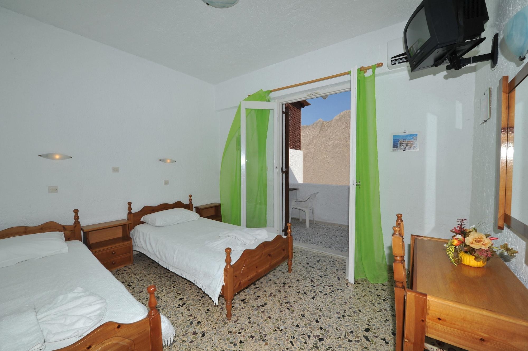 Santa Irini Hotel 페리사 외부 사진