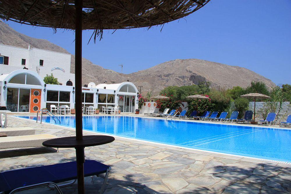 Santa Irini Hotel 페리사 외부 사진