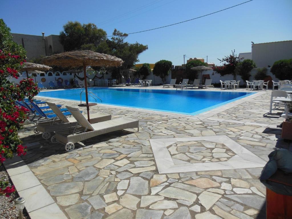 Santa Irini Hotel 페리사 외부 사진