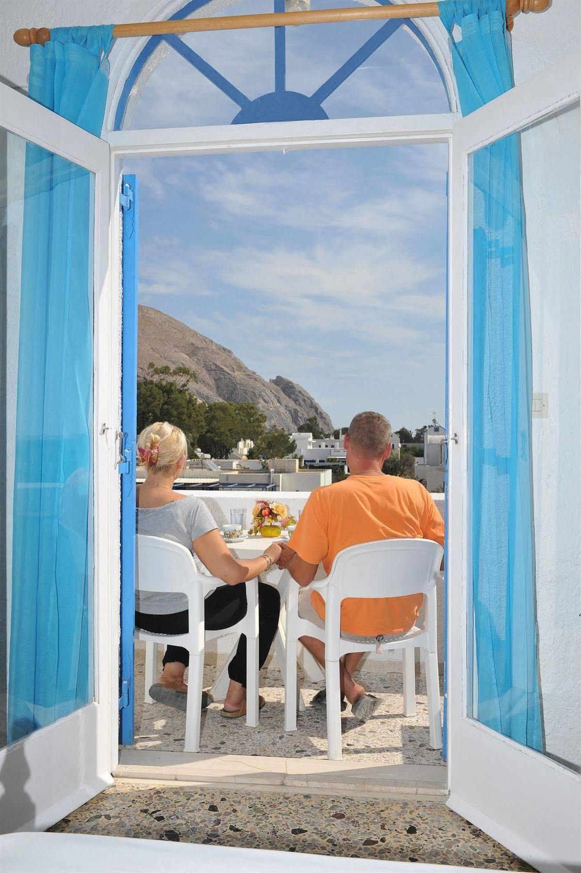 Santa Irini Hotel 페리사 외부 사진